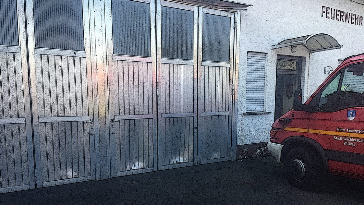 Feuerwehrgerätehaus Weilers: Mit brachialer Gewalt die Tore demoliert