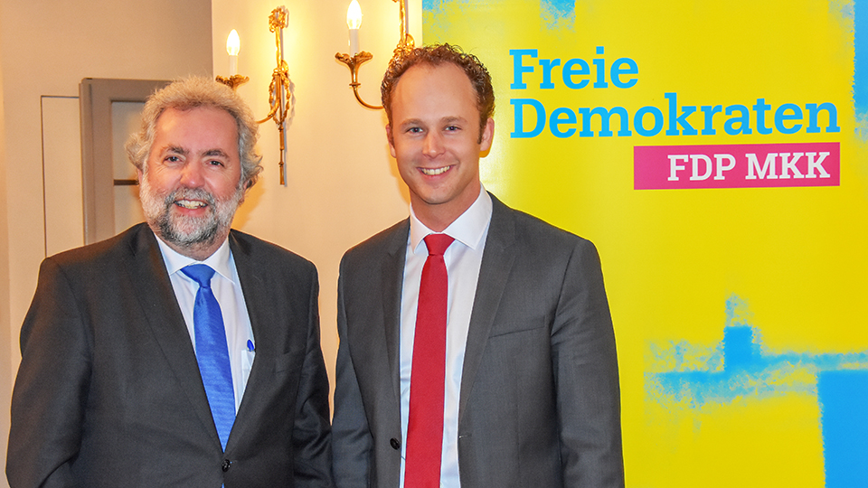 FDP-Kreistagsfraktion fordert Kreisspitze auf, neue Gymnasien zu planen