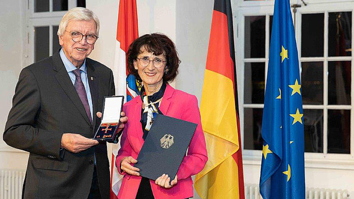 Freude über hohe Auszeichnung für Karin Metzler-Müller
