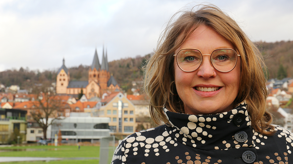 Julia Hott (39) kandidiert als erste Bürgermeisterin der Barbarossastadt