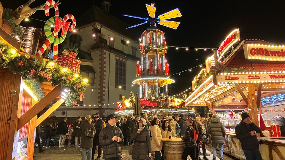 Weihnachtsmarkt in Aschaffenburg besucht