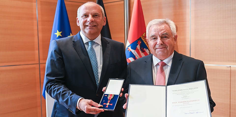 Verdienstkreuz am Bande der Bundesrepublik Deutschland für Werner Jung